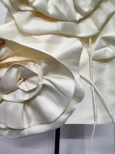 VOLUMINOUS FLOWER DESIGN DRESS