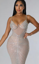 Load image into Gallery viewer, Oscar gown

