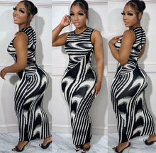 Load image into Gallery viewer, VENICE DRESS
